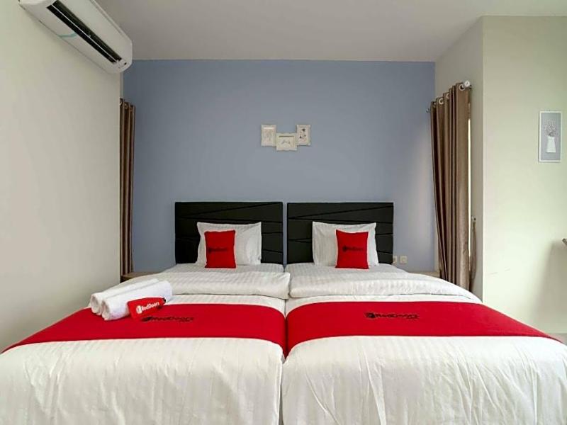 Formerly RedDoorz Plus near Eka Hospital BSD 5 image