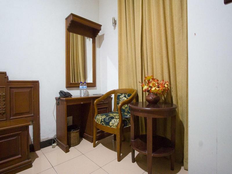 Formerly RedDoorz near Pantai Falajawa Ternate