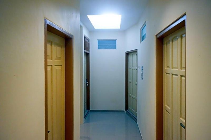 Formerly RedDoorz near Ambarrukmo Plaza Mall image