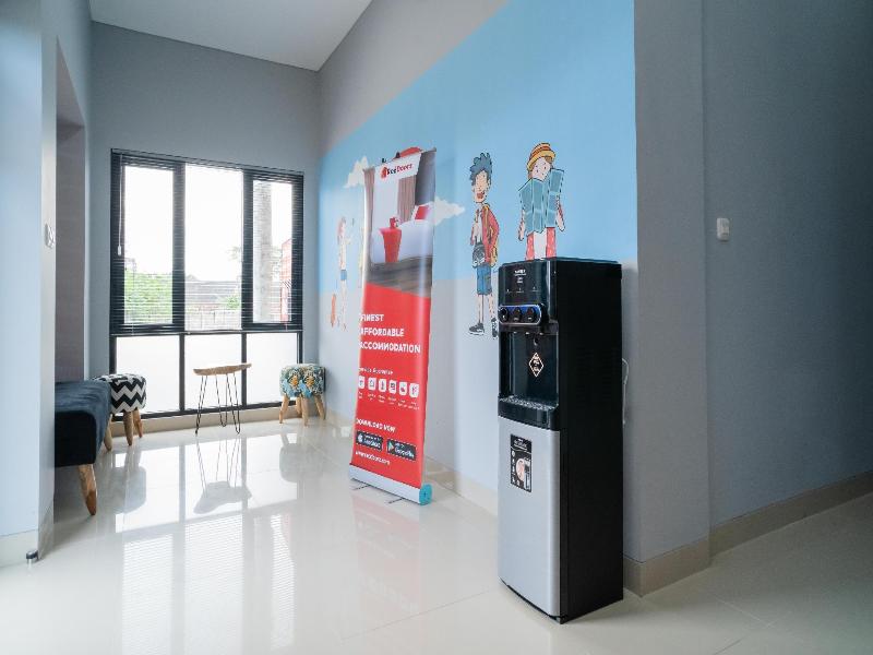 Formerly RedDoorz near Sindu Kusuma Edupark 3 image