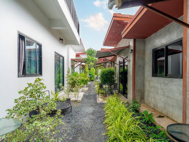 Malinee Resort by ZUZU image