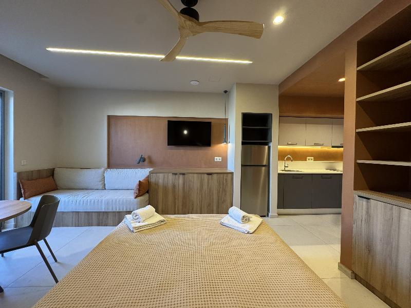 Philoxenia Apartments image