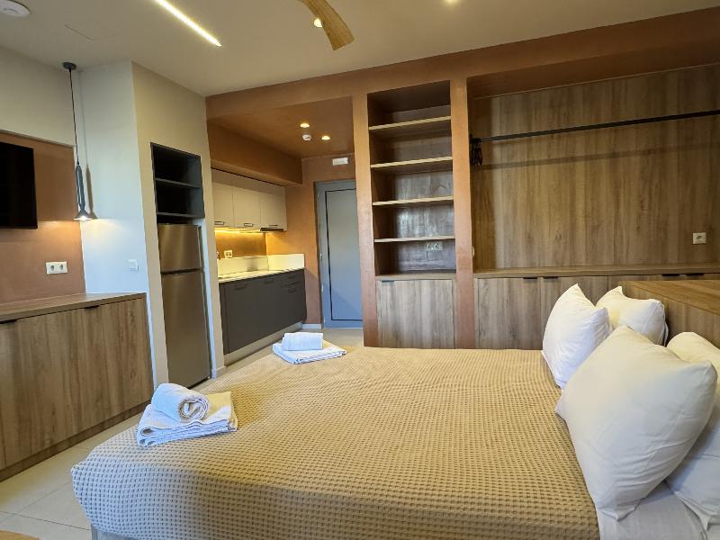 Philoxenia Apartments image