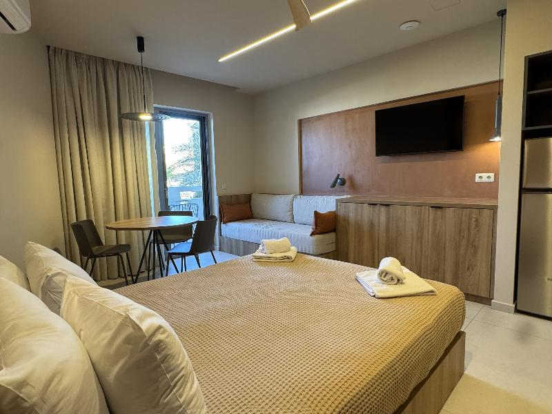 Philoxenia Apartments image