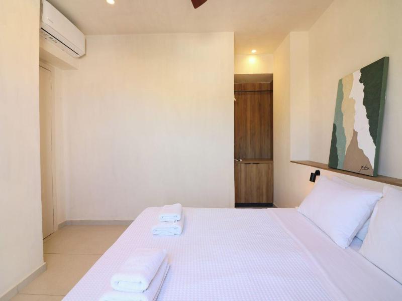 Philoxenia Apartments image