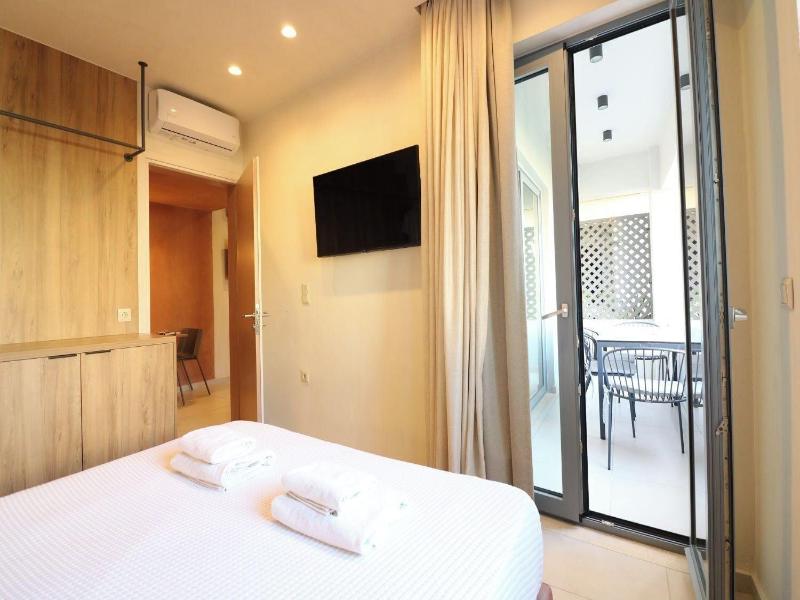 Philoxenia Apartments image
