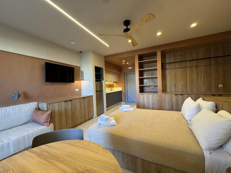 Philoxenia Apartments image