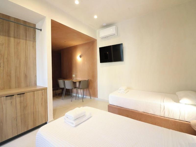 Philoxenia Apartments image