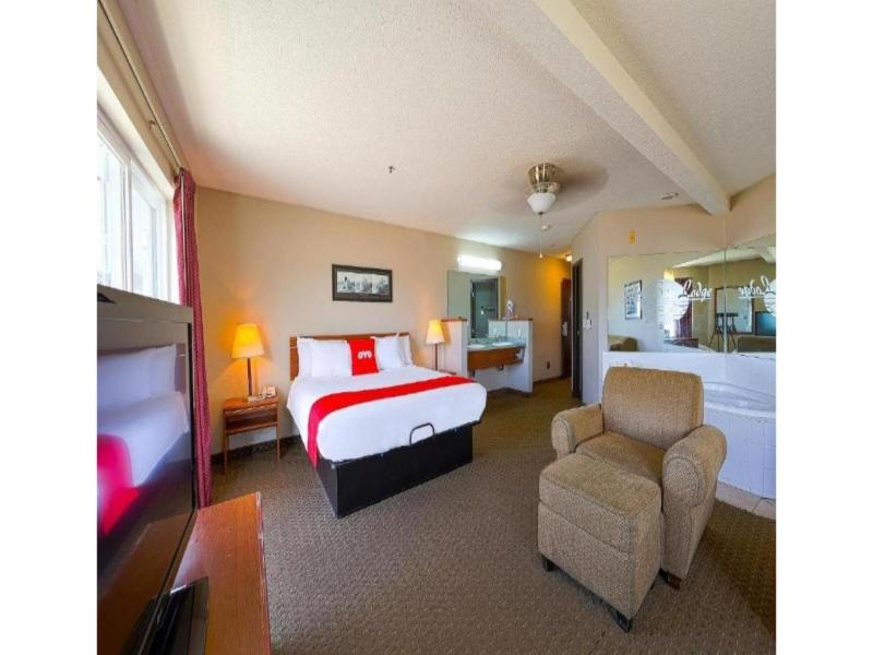 Siletz Bay Beachfront Hotel by OYO Lincoln City image