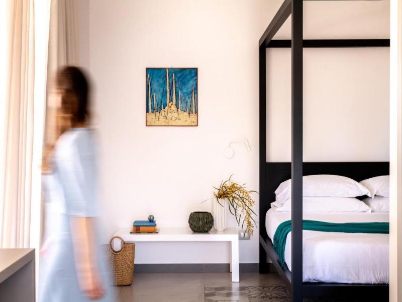 Luna Minoica Suites & Apartments image