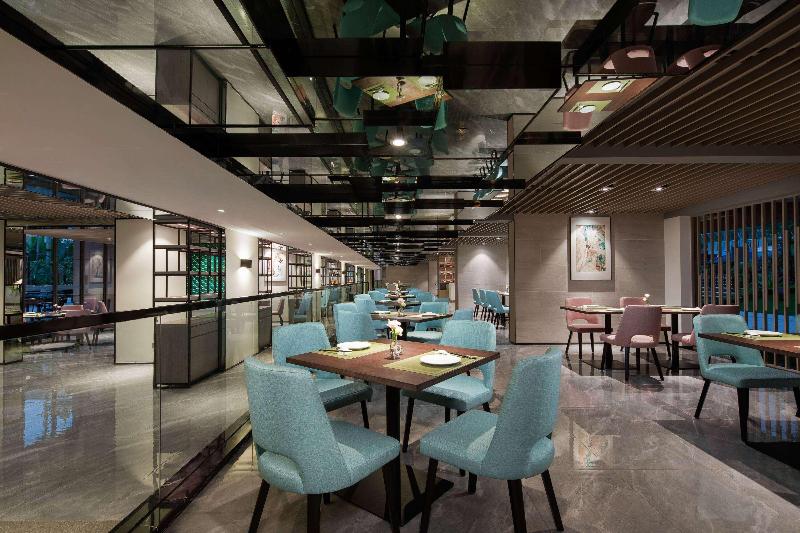 Wingate By Wyndham Xishuangbanna image