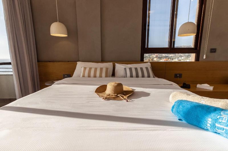 Be Batroun Beach Hotel image