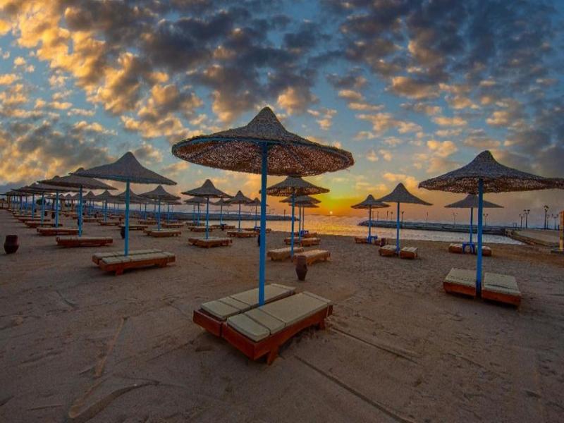 New Eagles Resort & Aqua Park image