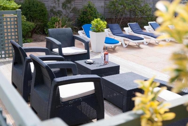 Park Inn by Radisson Bournemouth image