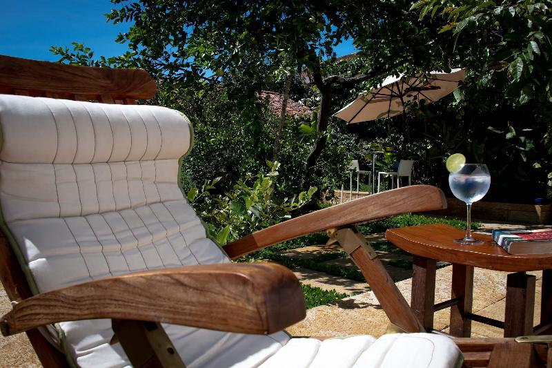 Hotel La Nube Posada image