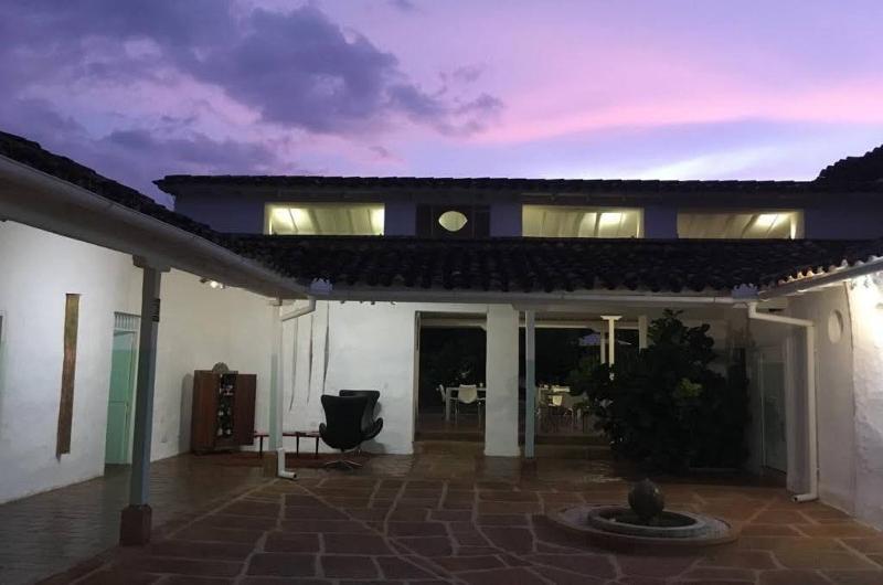 Hotel La Nube Posada image