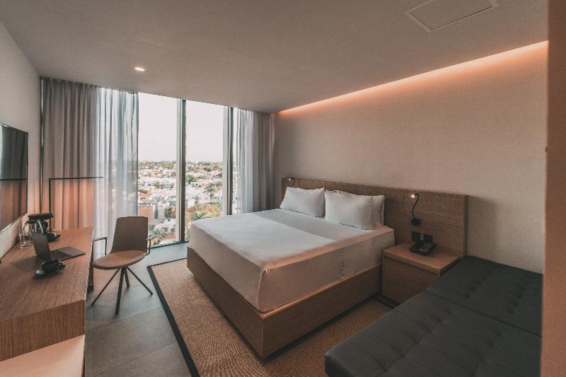 Crowne Plaza by IHG Merida — photo 63