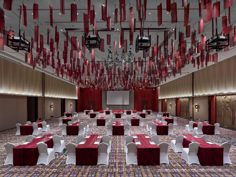 Hilton Shigatse image