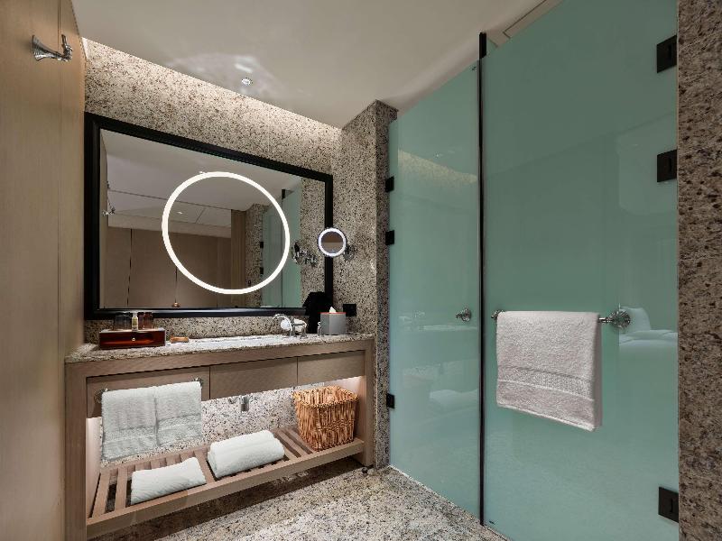 Hilton Shigatse image