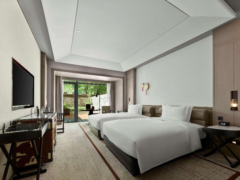 Hilton Shigatse image 10