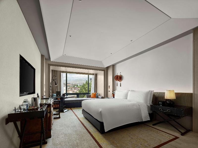 Hilton Shigatse image