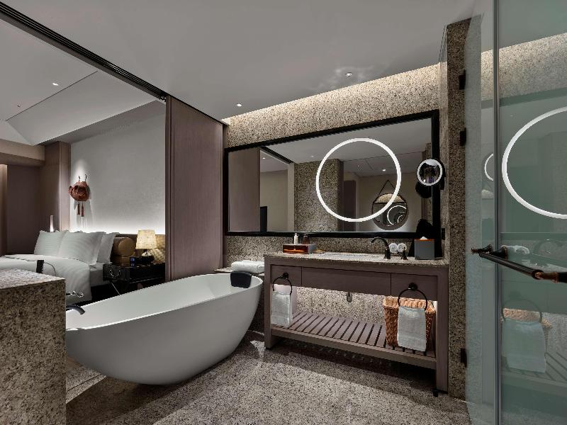 Hilton Shigatse image