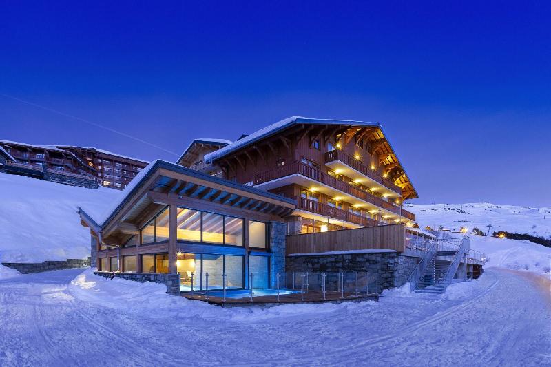 Ours Blanc Hotel & Spa image