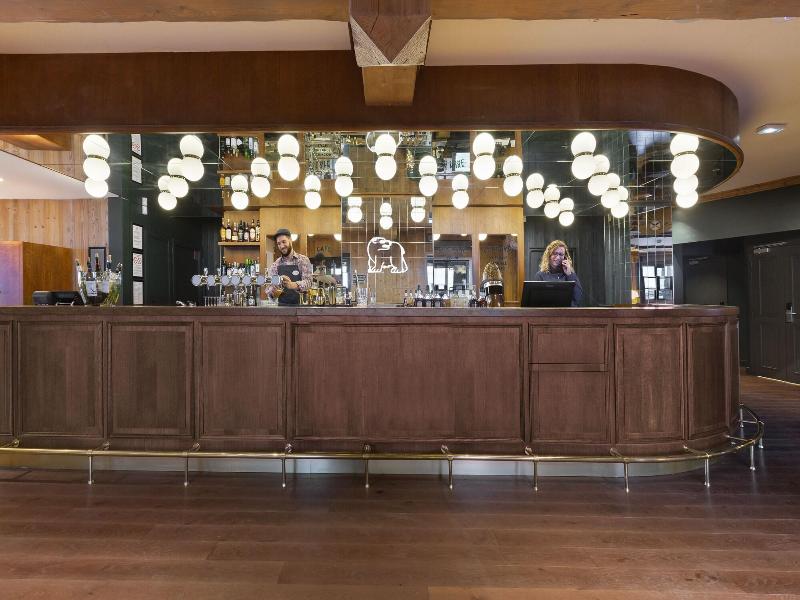 Ours Blanc Hotel & Spa image