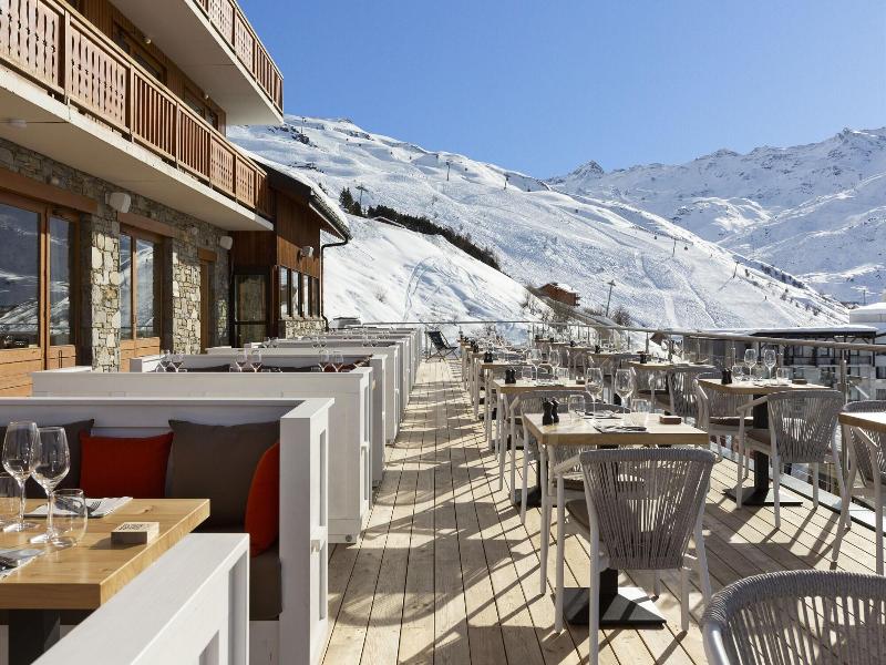 Ours Blanc Hotel & Spa image