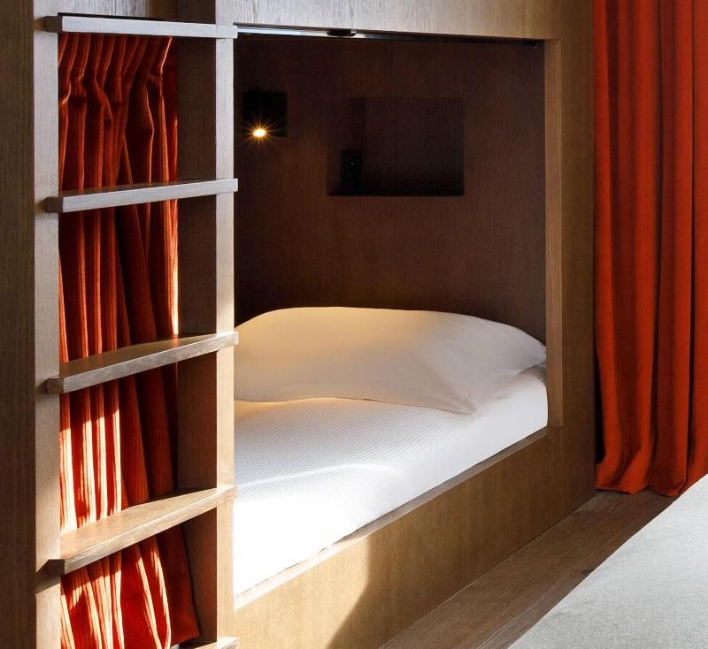 Ours Blanc Hotel & Spa image