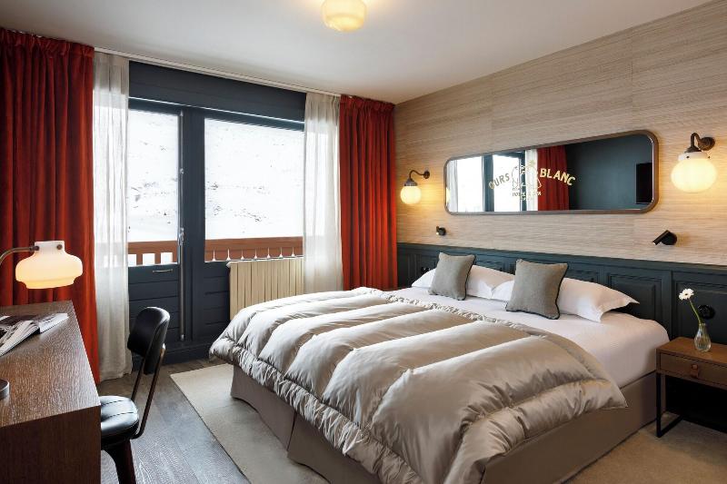 Ours Blanc Hotel & Spa image