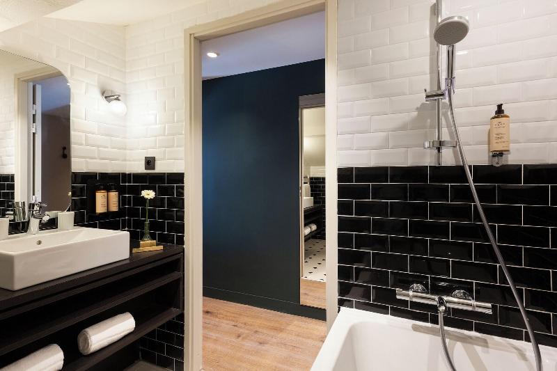 Ours Blanc Hotel & Spa image