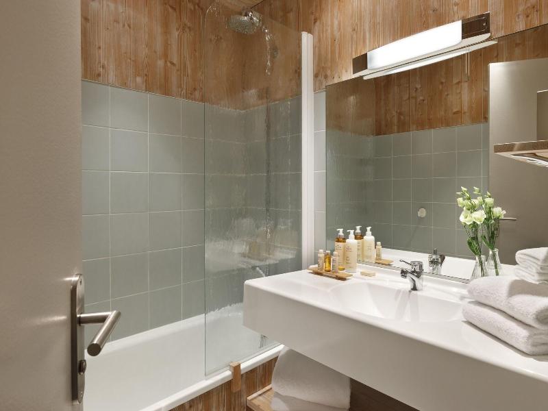 Ours Blanc Hotel & Spa image