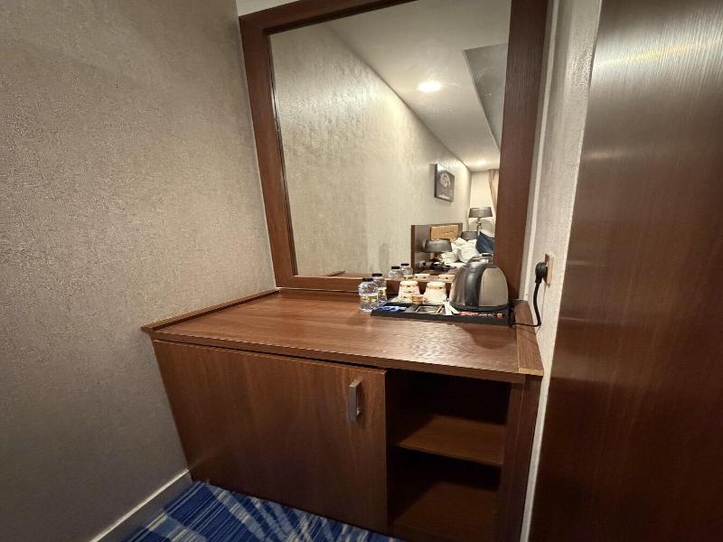 Holiday Al khaleej Hotel image