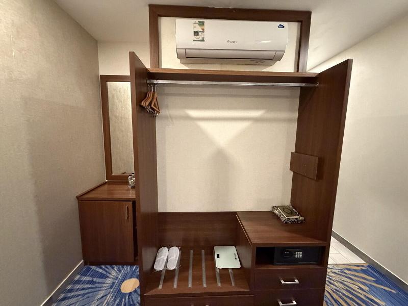 Holiday Al khaleej Hotel image