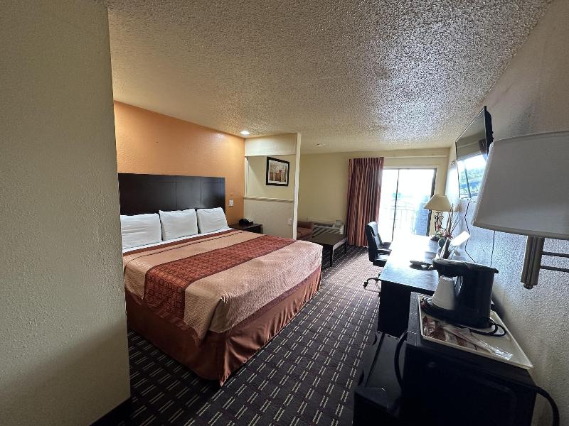 Executive Inn & Suites image
