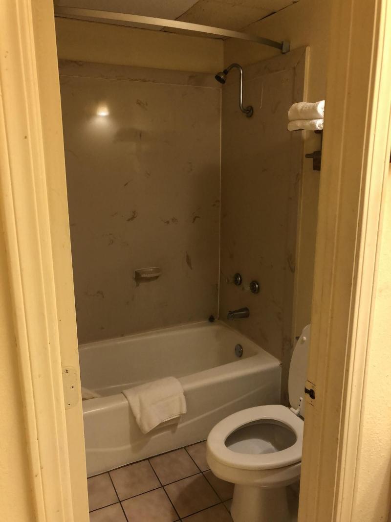 Executive Inn & Suites image