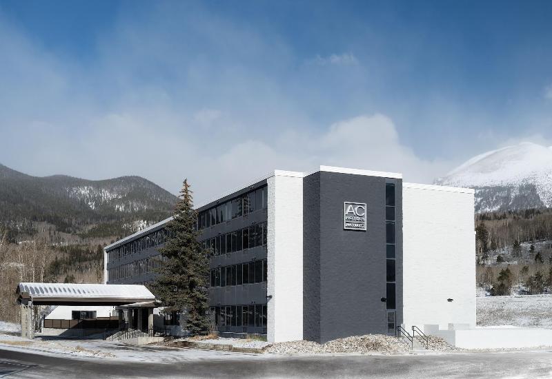 Summit Suites image
