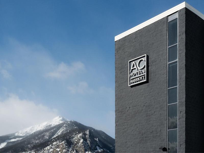 Summit Suites image
