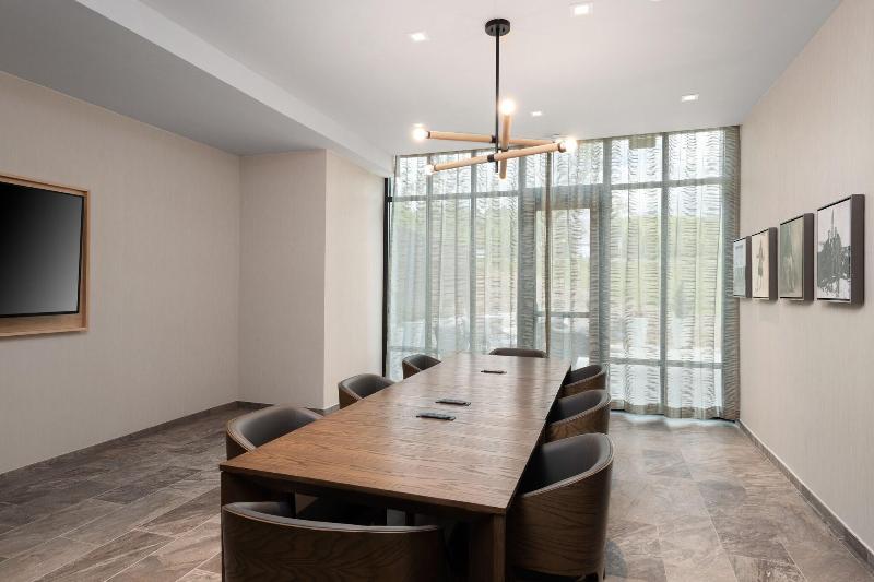 Summit Suites image