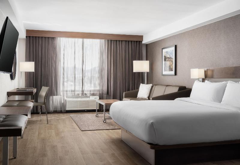 Summit Suites image