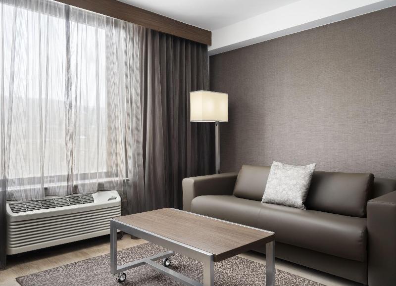 Summit Suites image