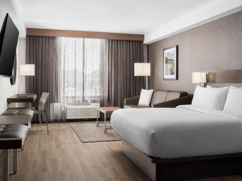 Summit Suites image