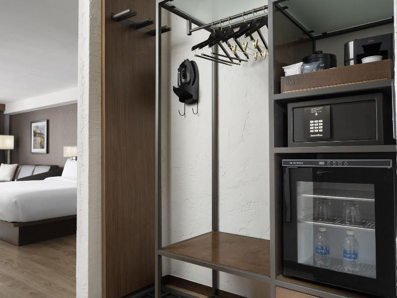 Summit Suites image
