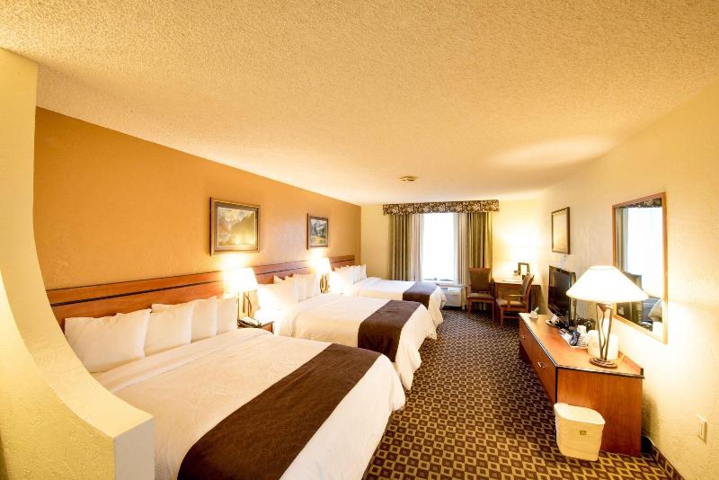Summit Suites image