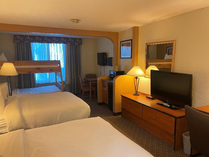 Summit Suites image