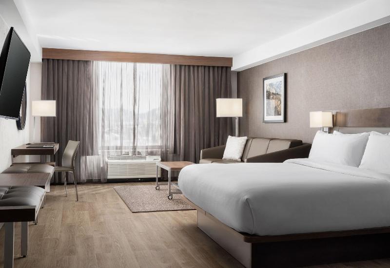 Summit Suites image