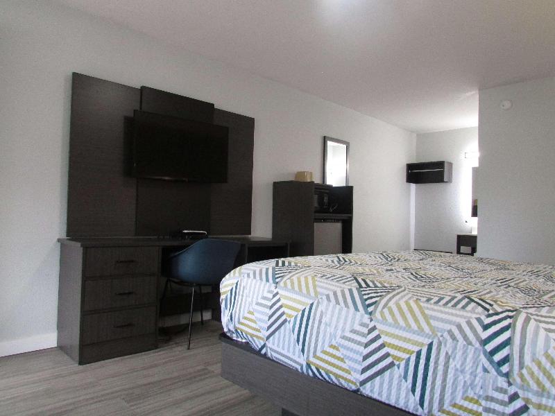 Motel 6 Brookhaven MS image