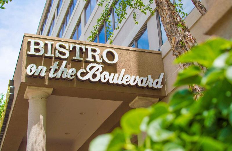 The Boulevard Inn & Bistro image