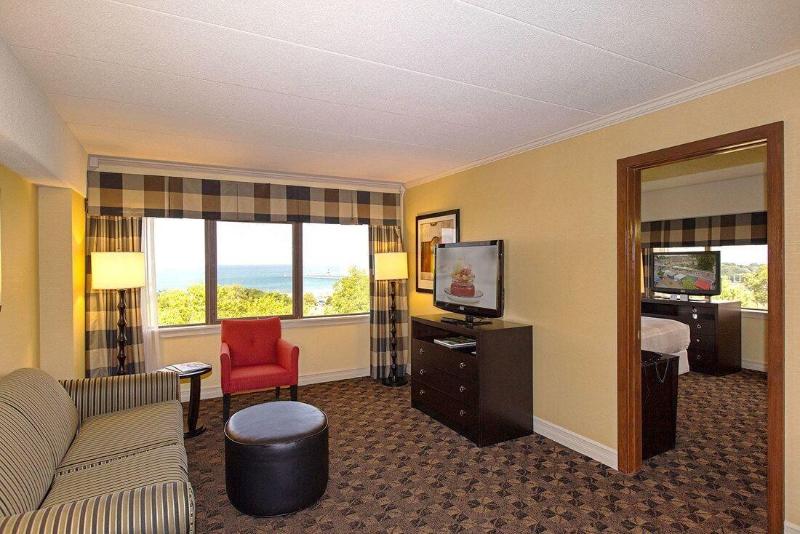 The Boulevard Inn & Bistro image